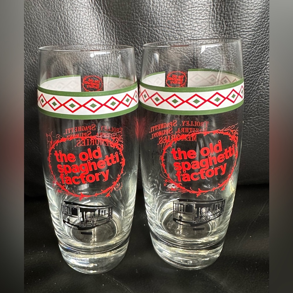 VINTAGE: Old Spaghetti Factory glassware
